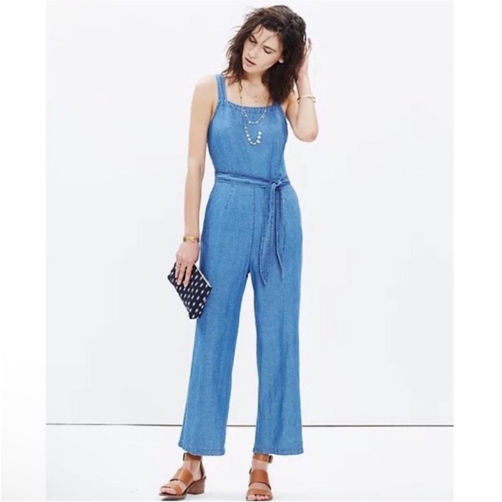 Madewell Womens Jumpsuit Chambray Muralist
Tie Waist Crop Straight Leg